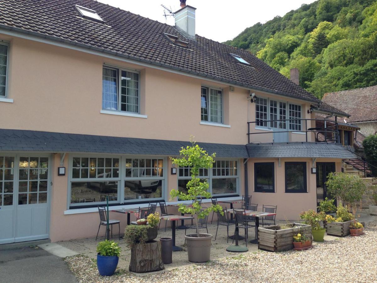 Auberge De La Roque Acomodação com café da manhã La Roquette Exterior foto