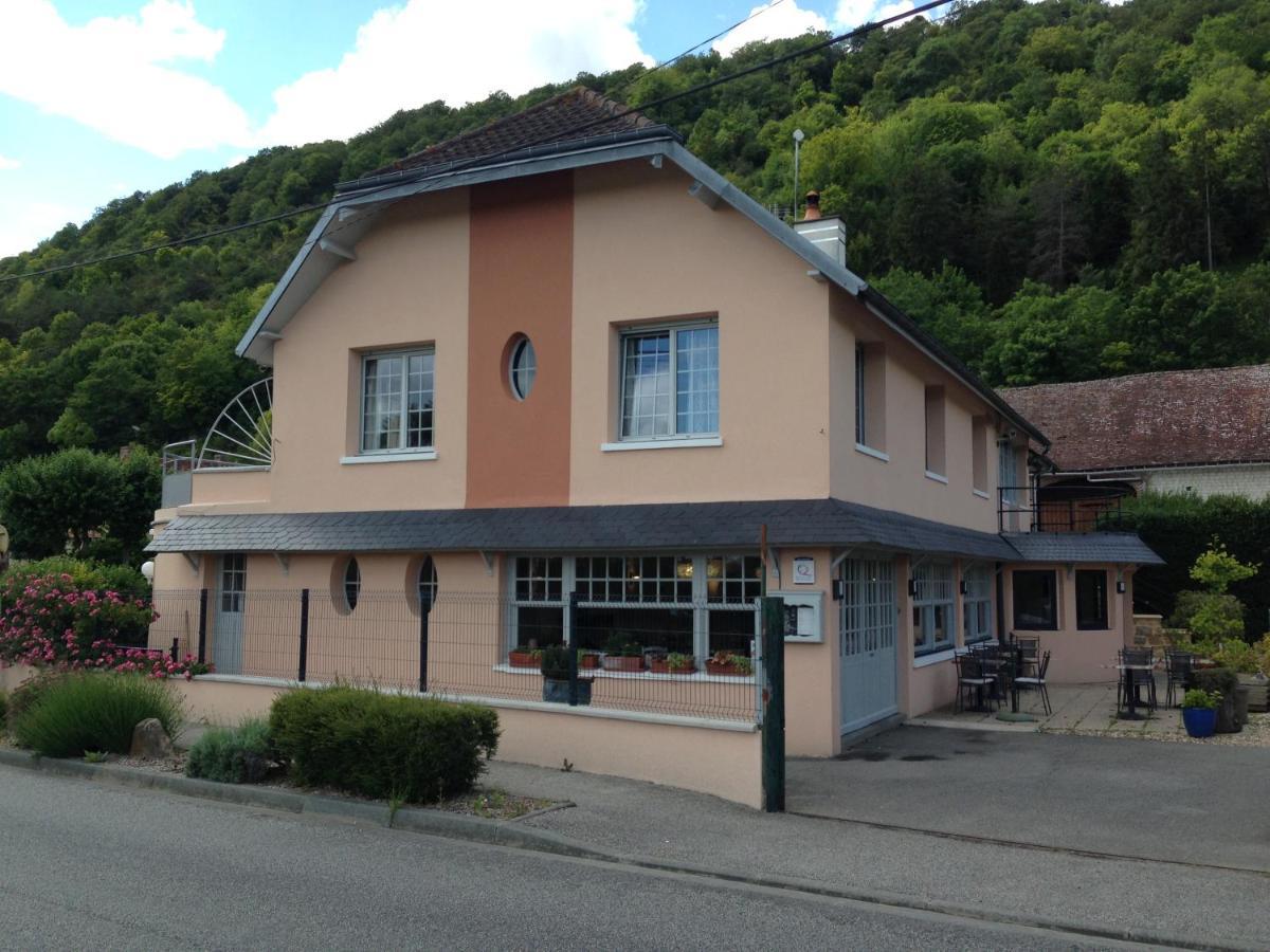 Auberge De La Roque Acomodação com café da manhã La Roquette Exterior foto